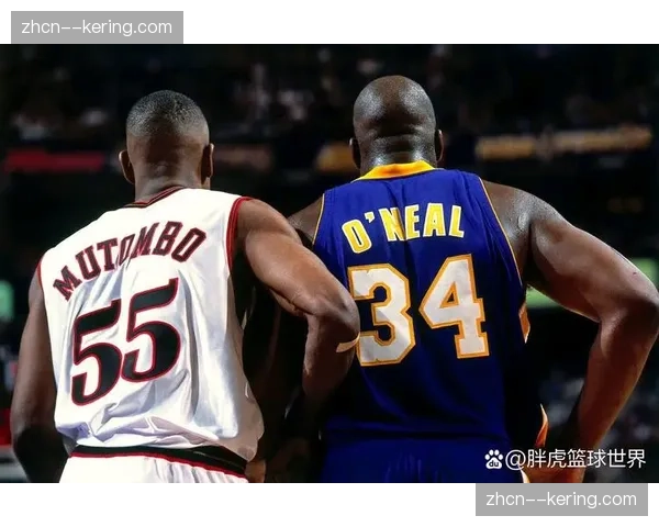 阿门-汤普森对阵湖人场均23.7分10板4.7助，真实命中率63.6%